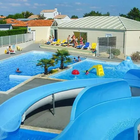 Mobil Accepte Animaux - 6 Pers. - Api-1-52-2481 Brem Sur Mer